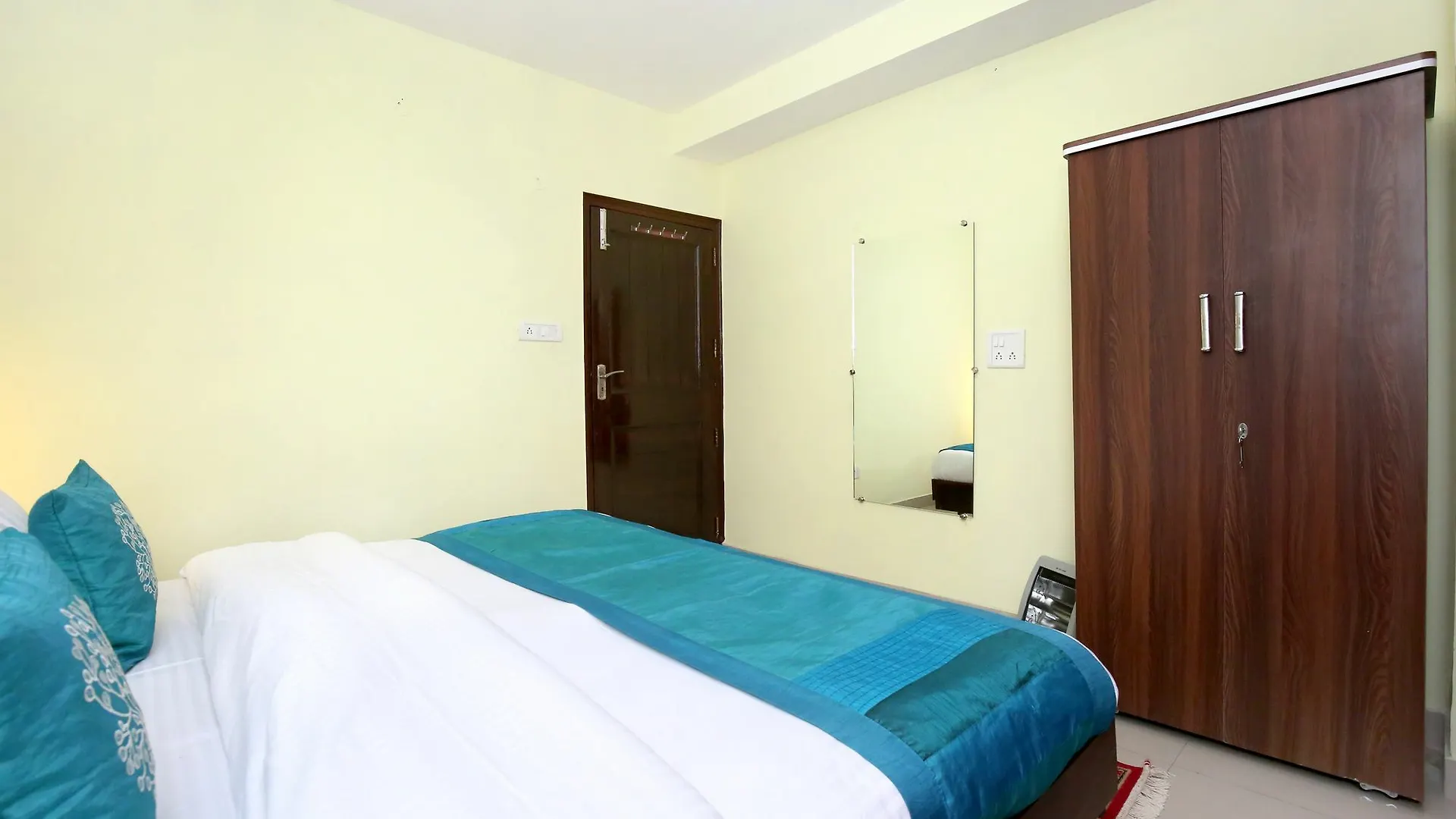 שימלה Modern 3Bhk Sanjauli Market