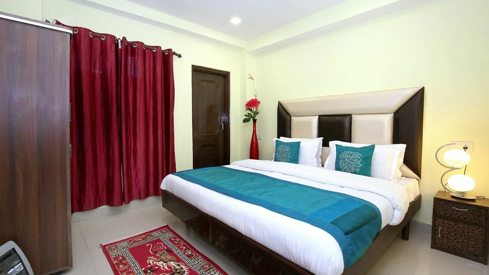שימלה Modern 3Bhk Sanjauli Market הודו